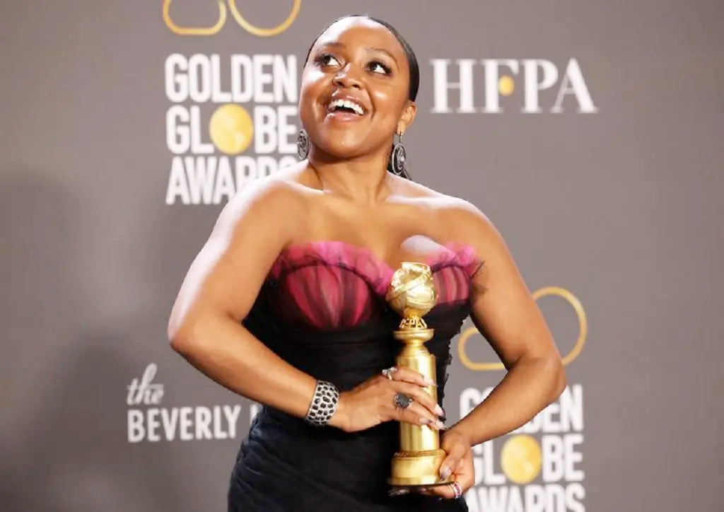 Quinta Brunson with award from Golden Globe Awards