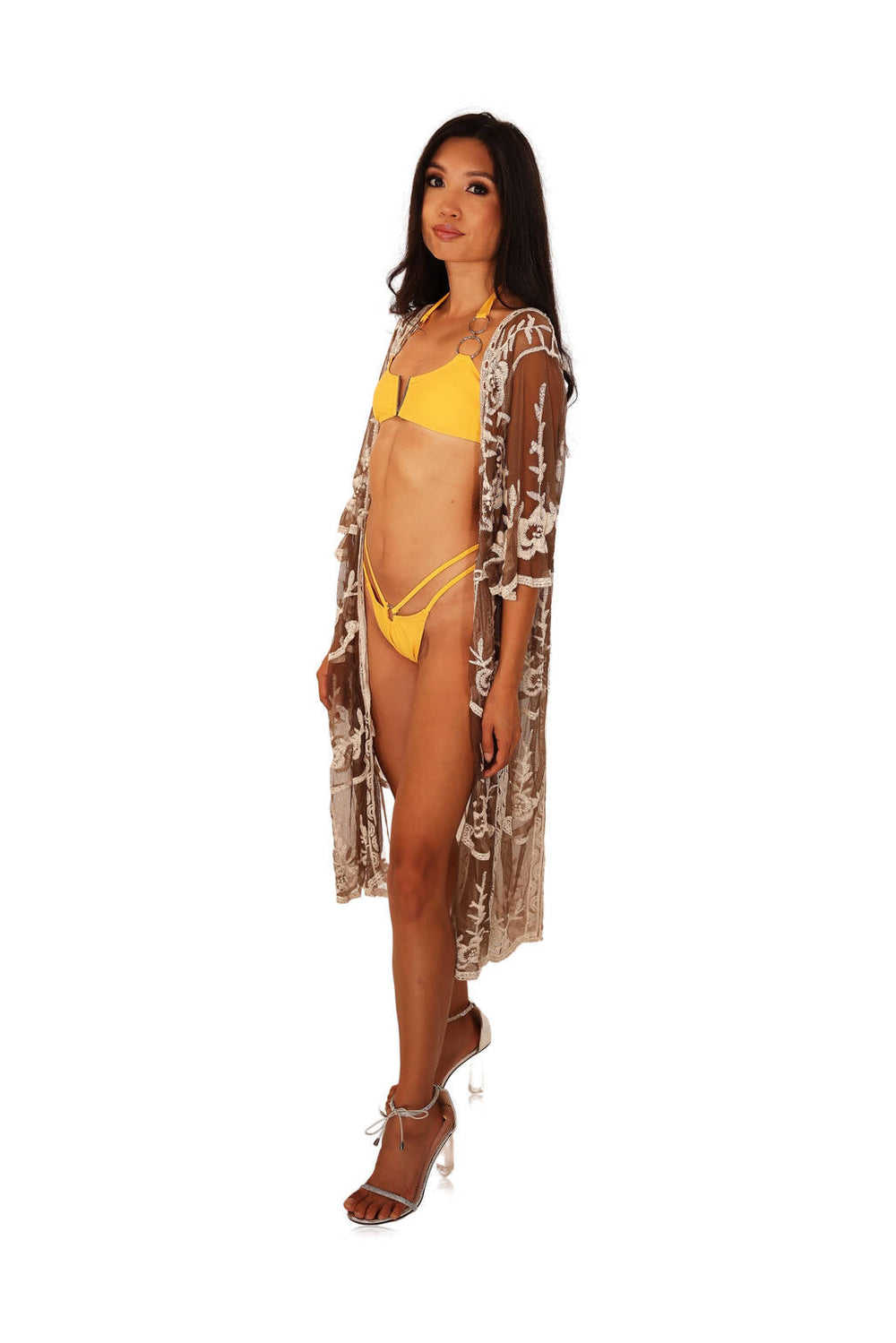 gorgeous floral embroidered brown-white kimono